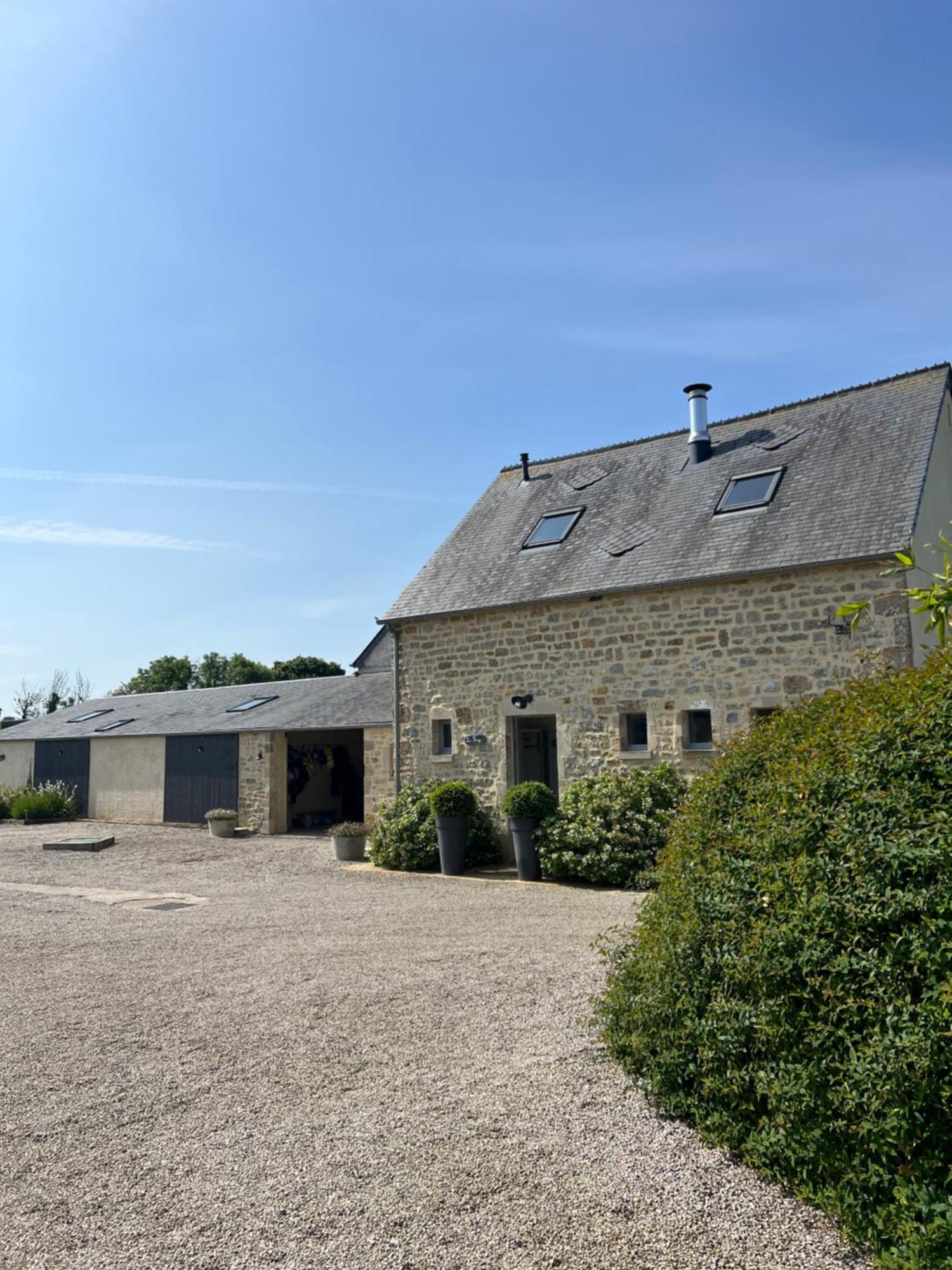 L'Atelier, Dependance De Charme, Ste Mere Eglise Sainte-Mère-Église Екстериор снимка
